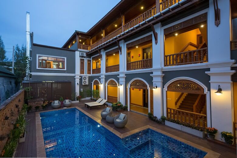 Floral Hotel Thapae Gate Chiangmai