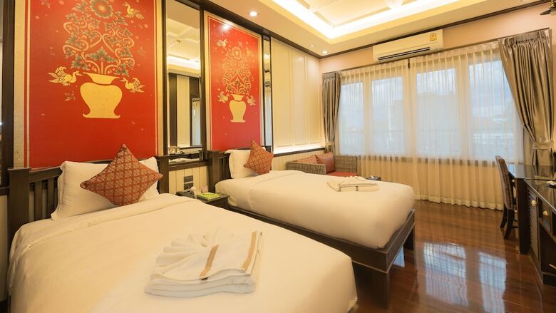 Floral Hotel Thapae Gate Chiangmai