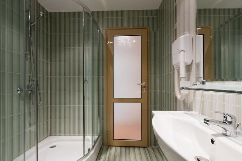 Aparthotel One Bedroom Apartment With Balcony In Avalon Complex