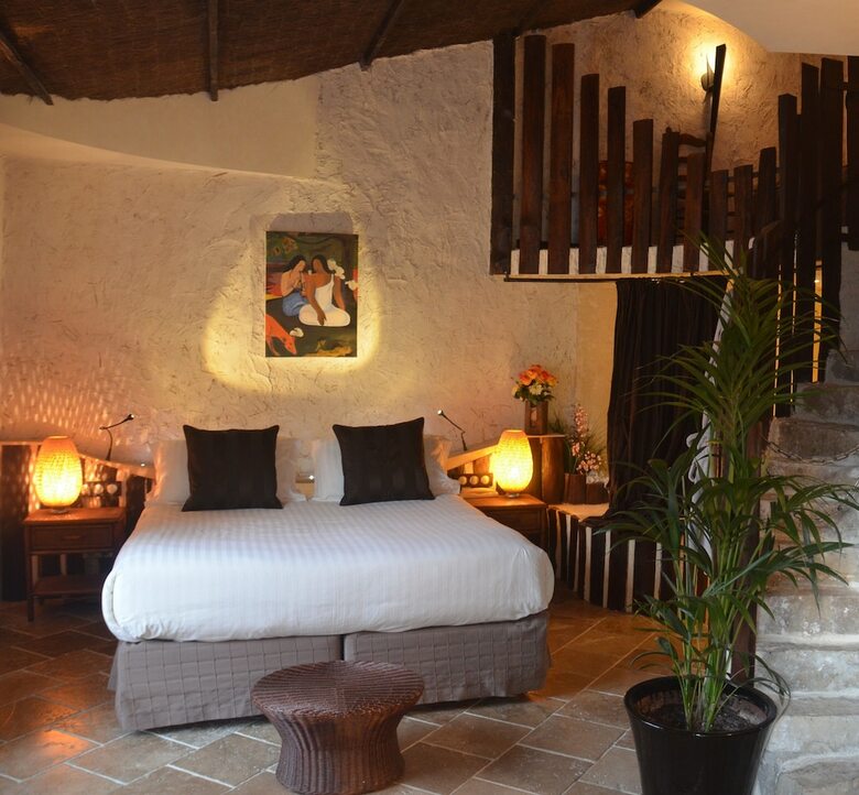 Hostal Ch�teaux Demeures H�tels Le Cheval Noir
