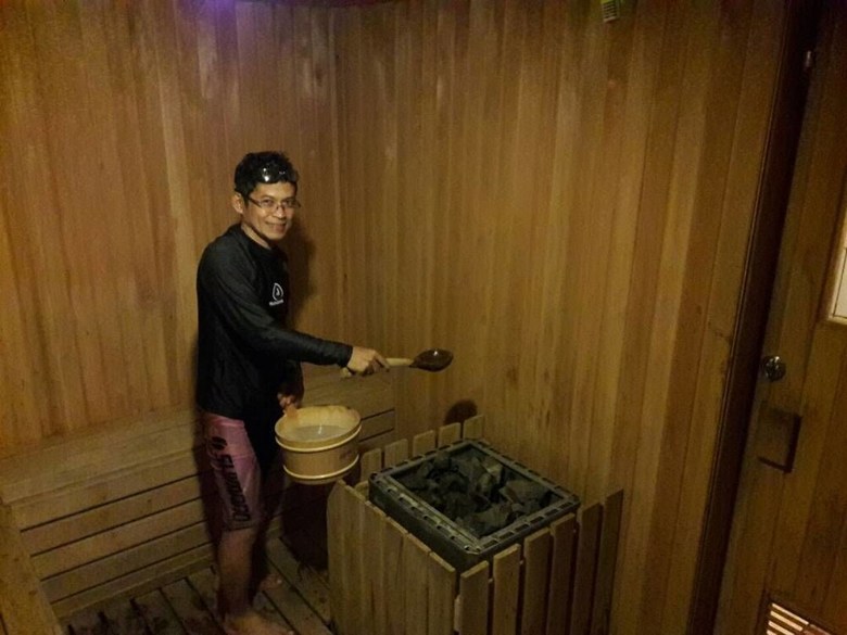 Hotel Luxurious Water Chalet By Toki