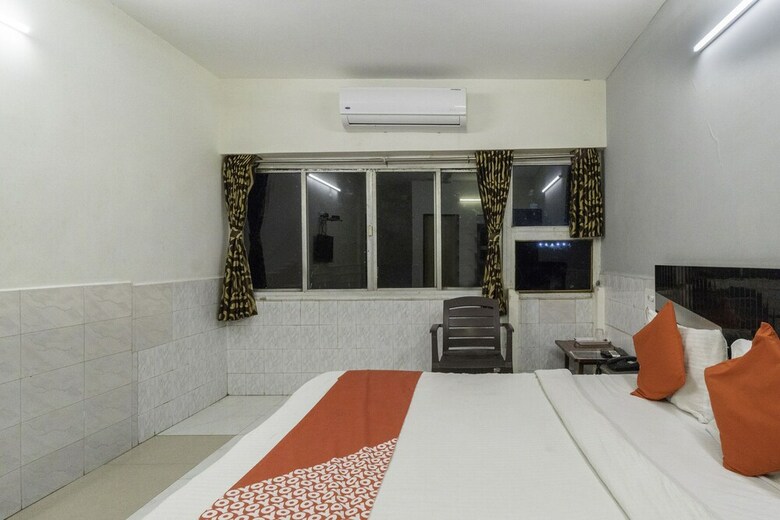 Hotel Oyo 13535 Aakash