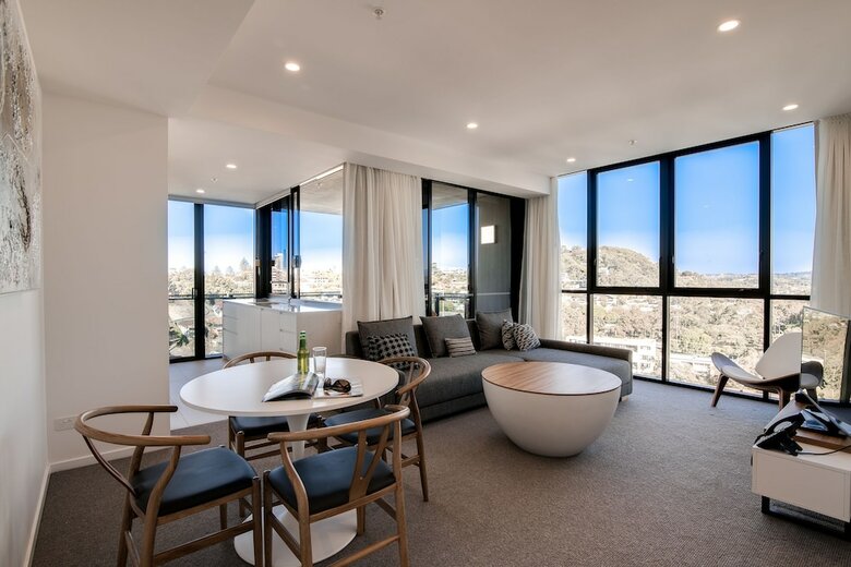 Apartamentos Iconic Kirra Beach Resort