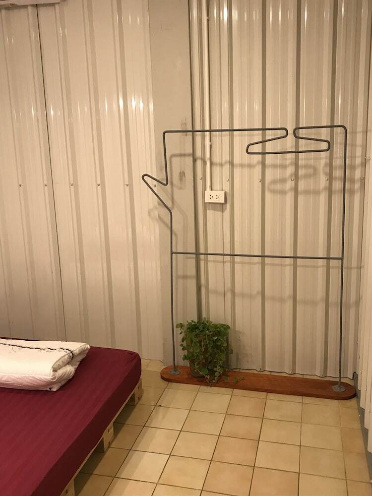 Hostal Nesuto Hostel & Cafe Ramkamhaeng 52