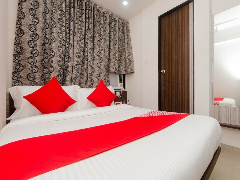 Oyo 13511 Hotel Gems
