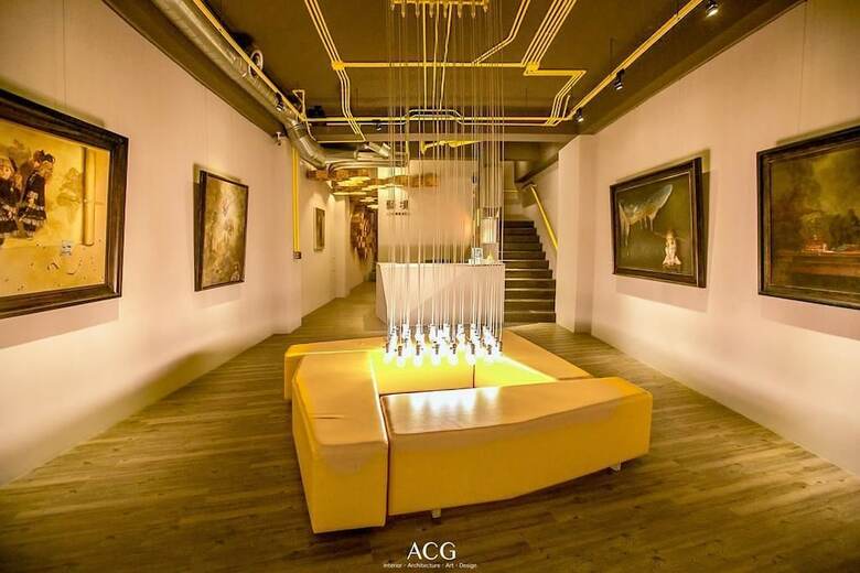 Bed & Breakfast Art Zone