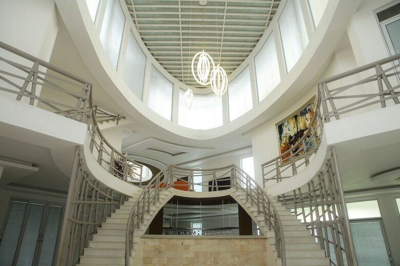 Hotel Avenra Dynasty