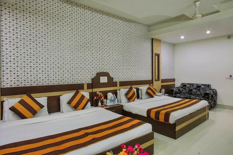 Hotel Maa Gayatri