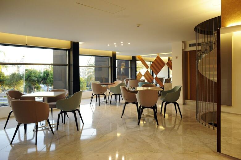 Apartamentos Grey Pearls Suites