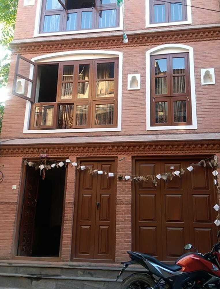 Hotel Malla Guest House