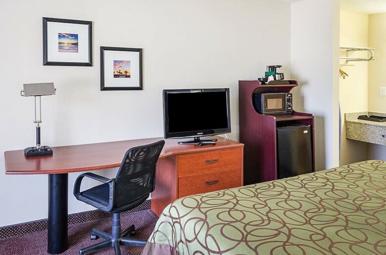 Hotel Rodeway Inn Panama City