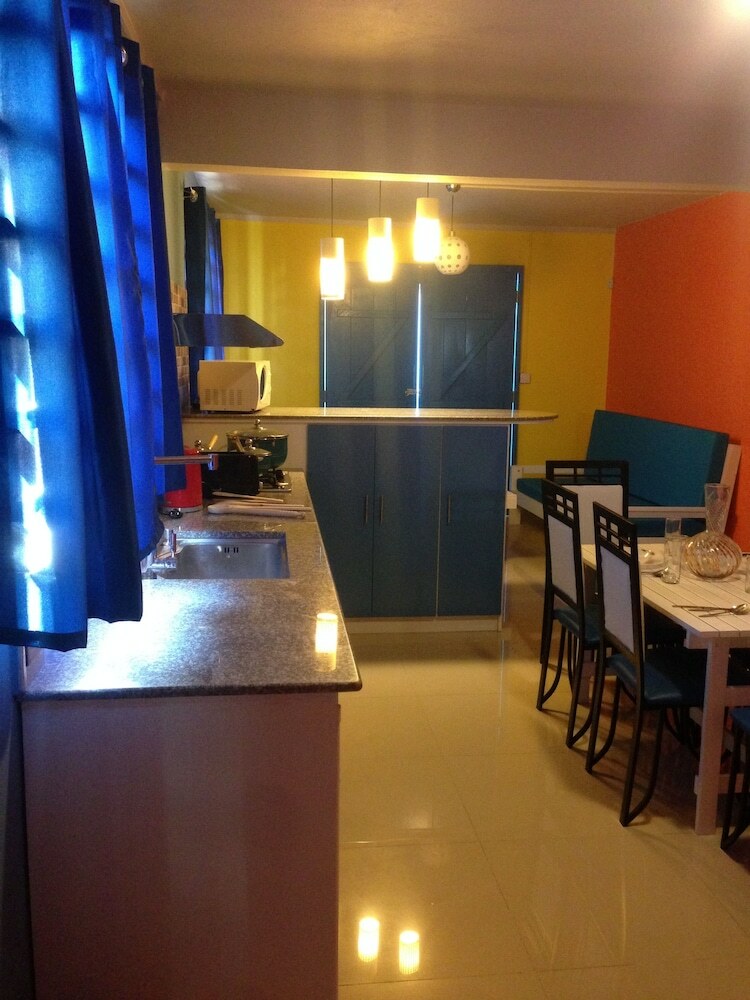 Bed & Breakfast Mattaniah Appartment And Restaurant