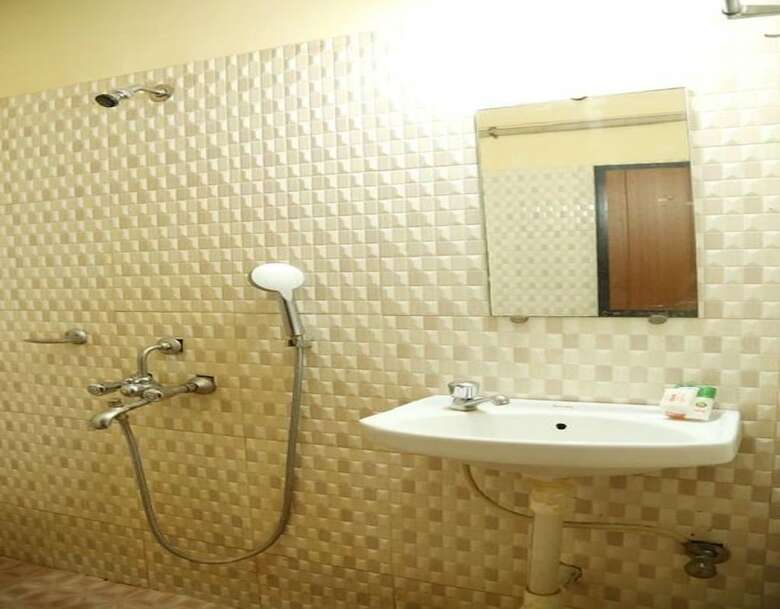 Hotel Room Maangta 322 - Morjim Goa