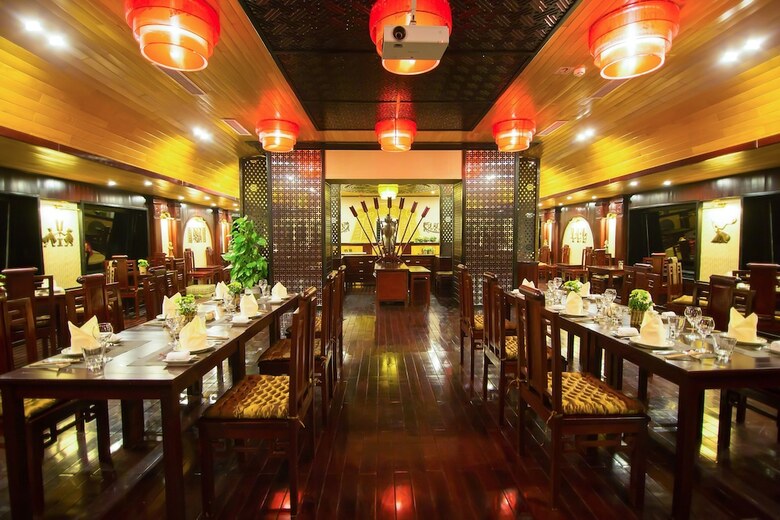 Dragon Legend Cruise