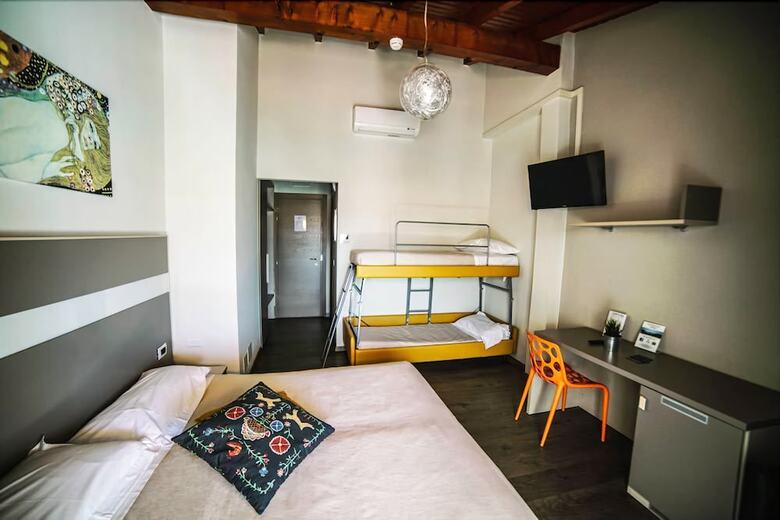 Hotel Stampa 1968
