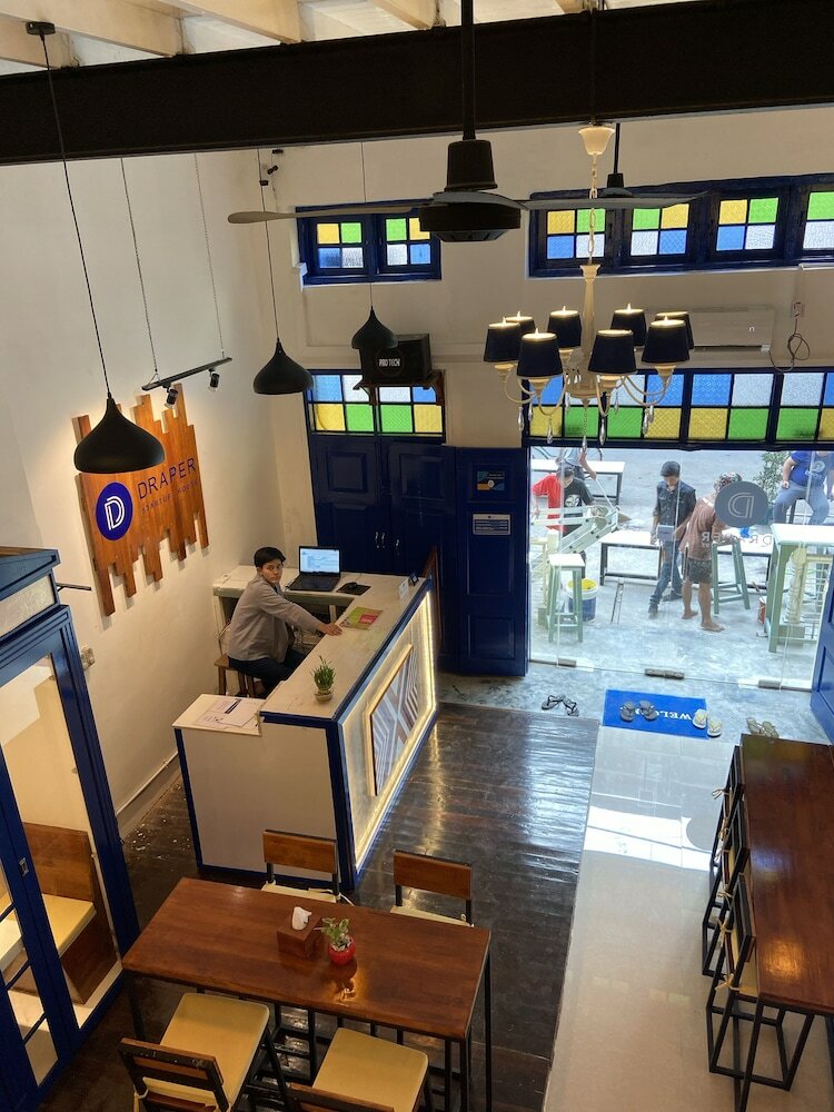 Hostal Draper Startup House For Entrepreneurs