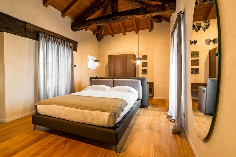 Hotel Relais San Vigilio Al Castello