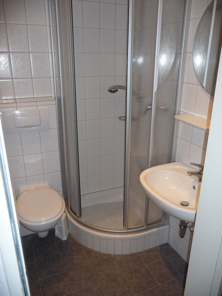 Hotel Pension Hunaustuben