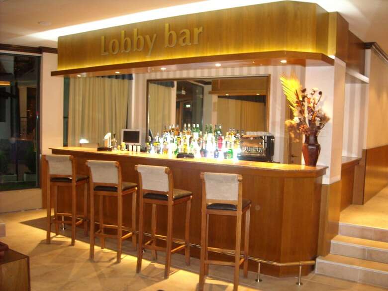 Aparthotel Two Bedroom Apartment With Kitchen & Balcony
