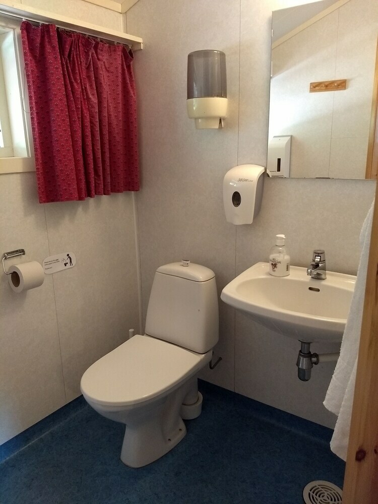 Fl�m Hostel & Cabins