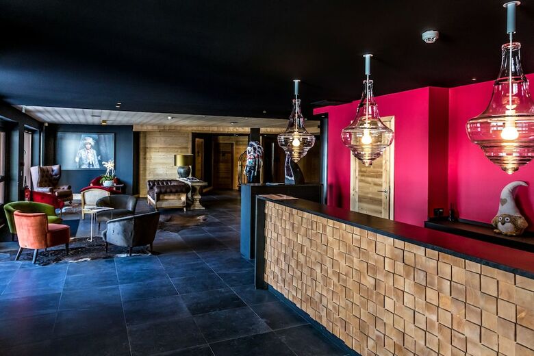 Hotel H�tel Daria-i Nor