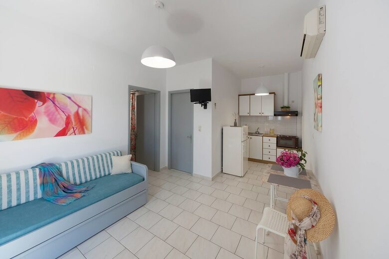 Letta's Apartments