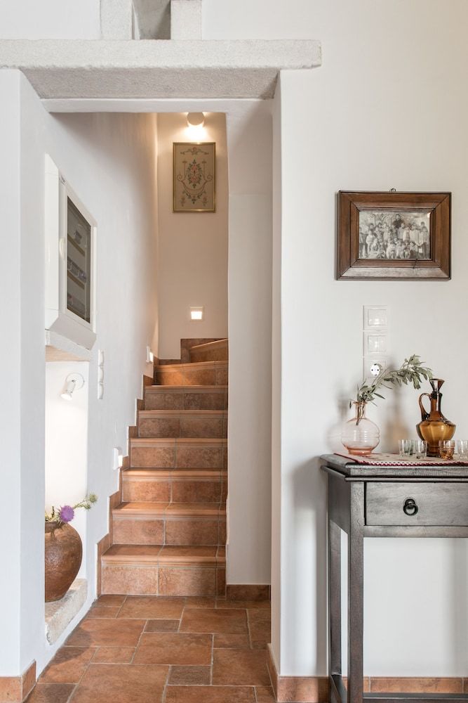 Apartamentos Traditional Inn Pirethron