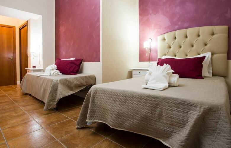 Hotel Affittacamere La Campana