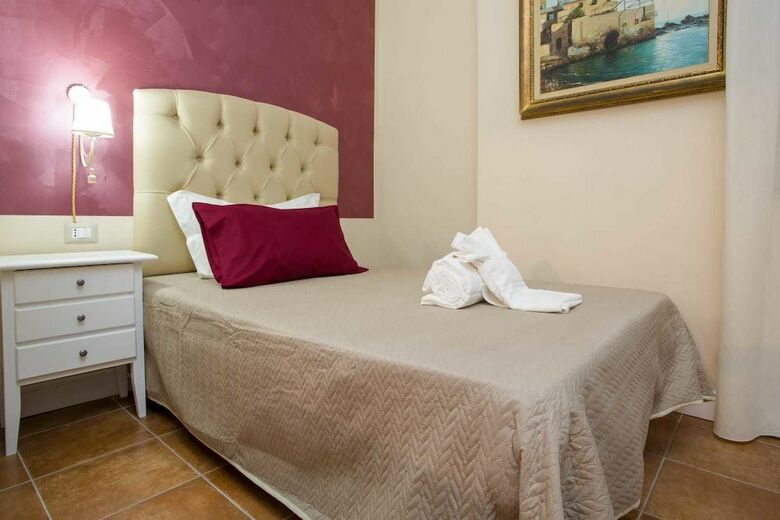 Hotel Affittacamere La Campana
