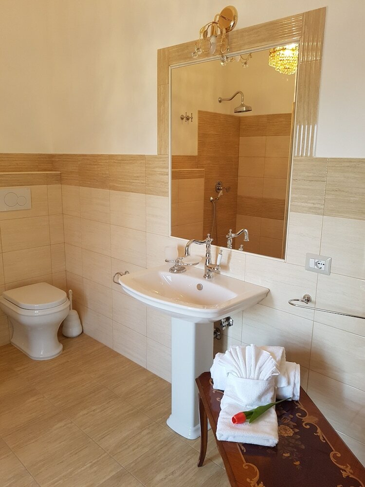 Hotel Affittacamere La Campana