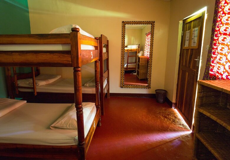 Hostal Jollyboys Camp - Hostel