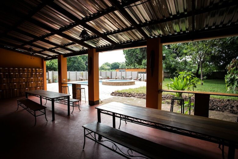 Hostal Jollyboys Camp - Hostel