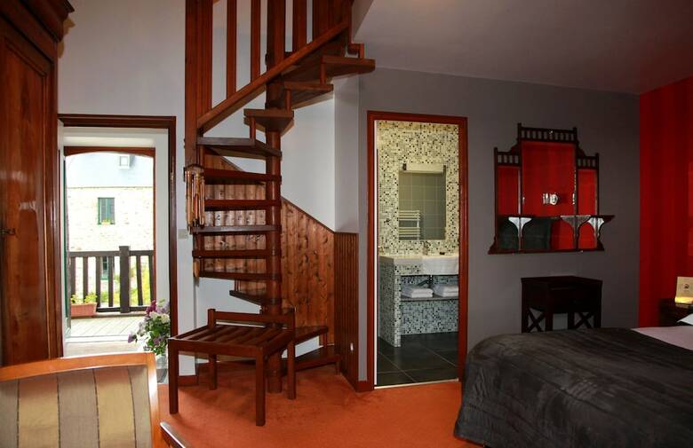 Hotel Manoir De Rigourdaine