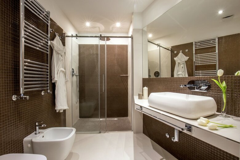 Hotel Gcf Luxury Suites, Guest House