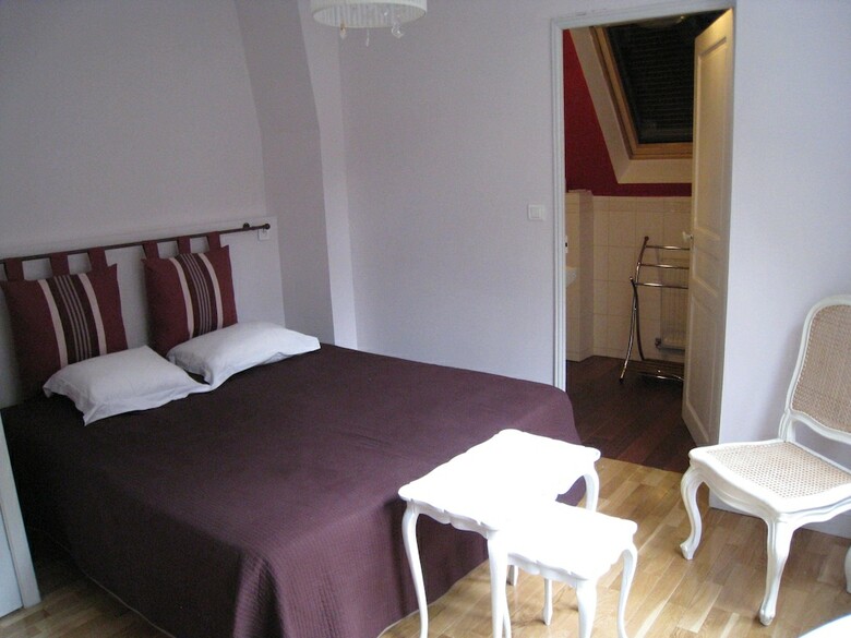 Hotel Gites - Ch�teau D'omiecourt