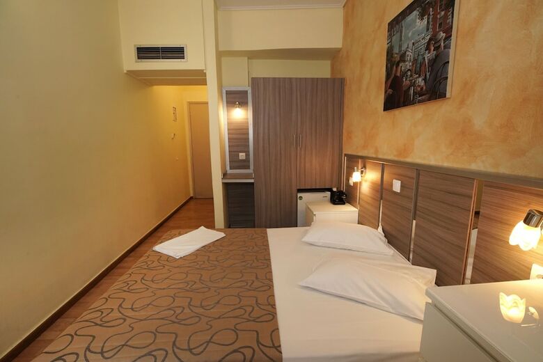 Hotel Socrates