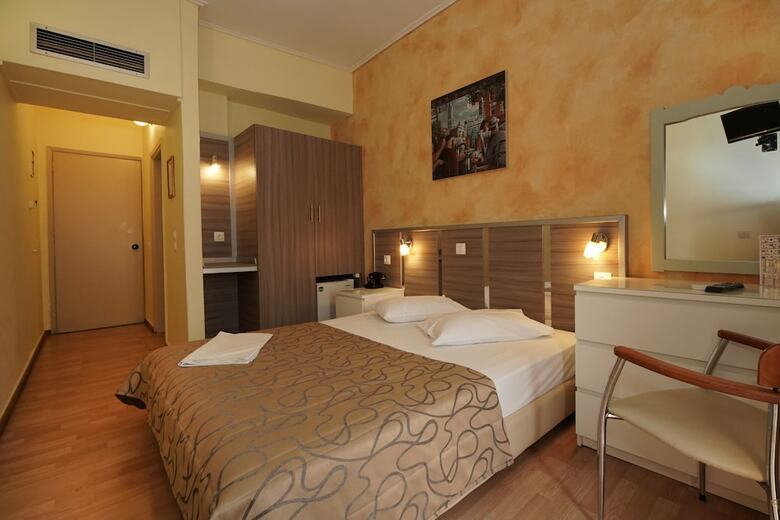 Hotel Socrates