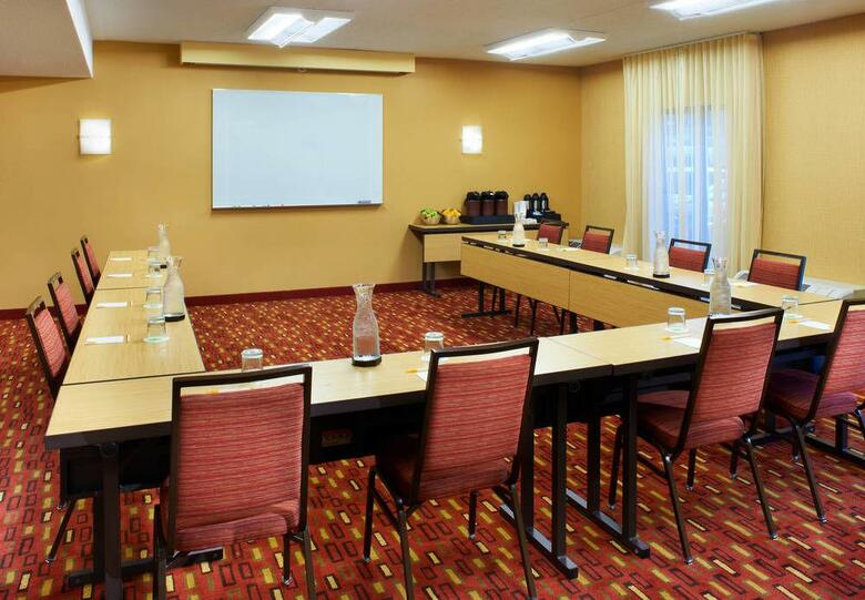 Hotel Courtyard By Marriott Minneapolis-st. Paul Airport