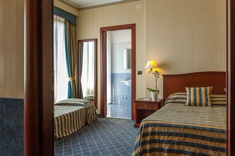 Hotel Benaco