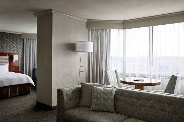 Hotel Crystal Gateway Marriott