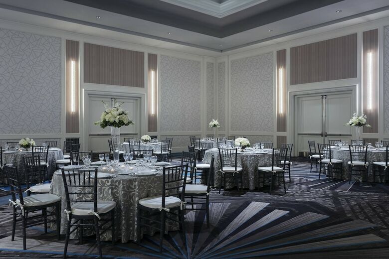 Hotel Crystal Gateway Marriott