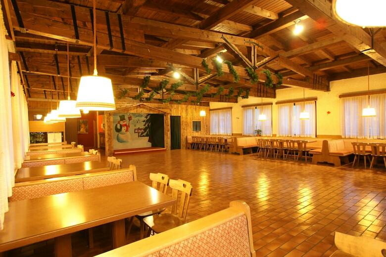Hotel Alaska