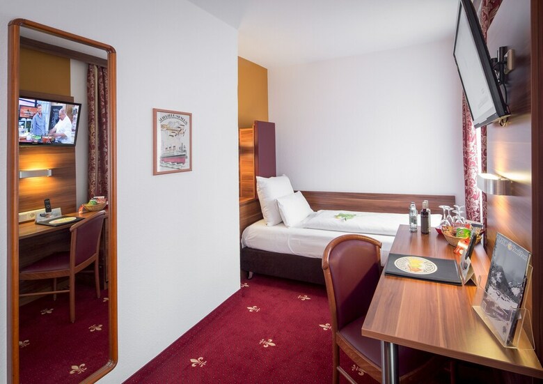 Hotel Burgschmiet