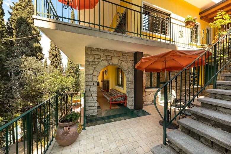 Bed & Breakfast Residenza Le Dimore Lago