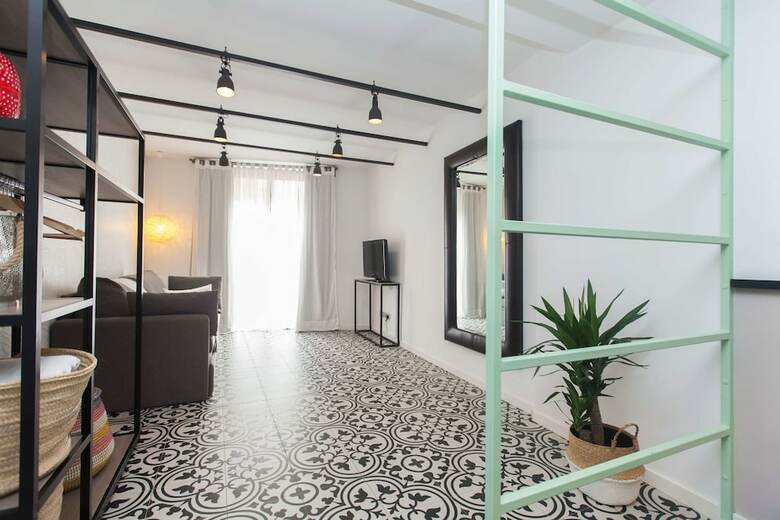 Short Stay Group Liceu Serviced Apartments