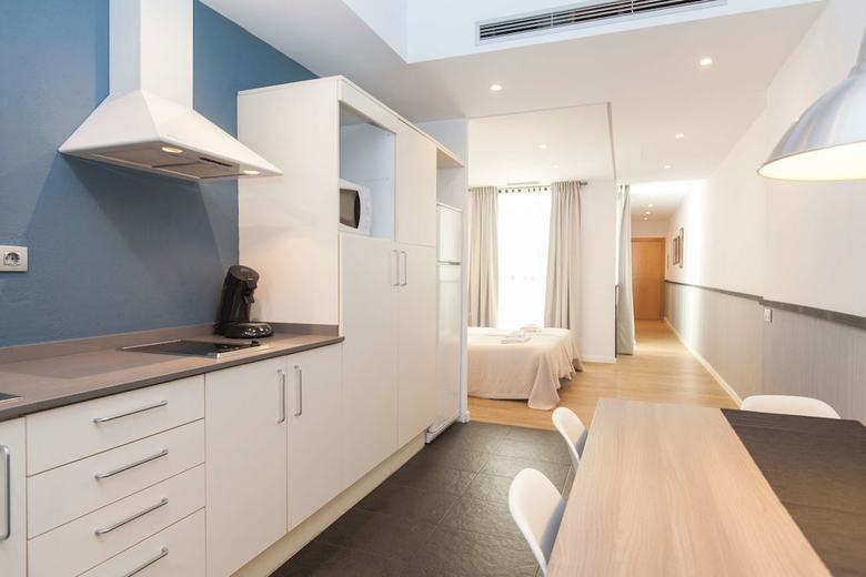 Short Stay Group Liceu Serviced Apartments