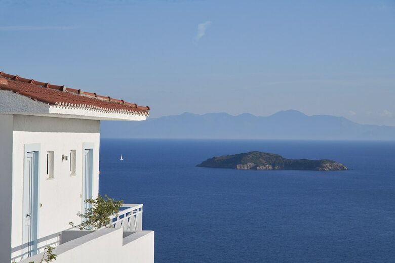 Kivo Art & Gourmet Hotel