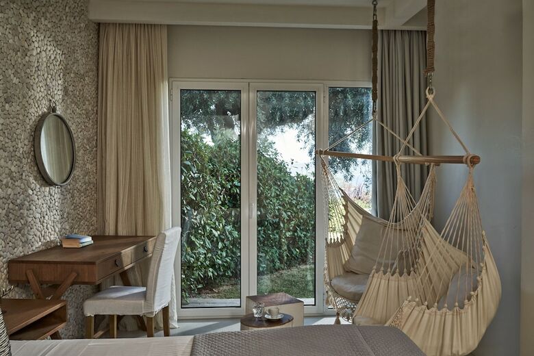 Kivo Art & Gourmet Hotel
