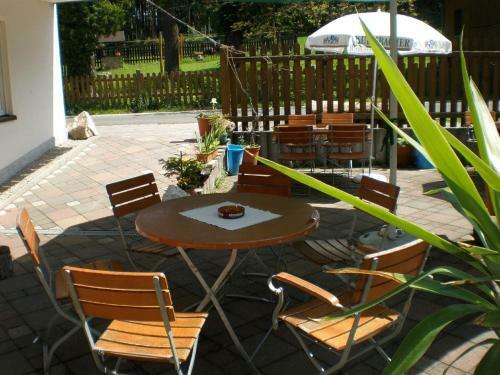 Hostal Gasthof Pension Waldfrieden