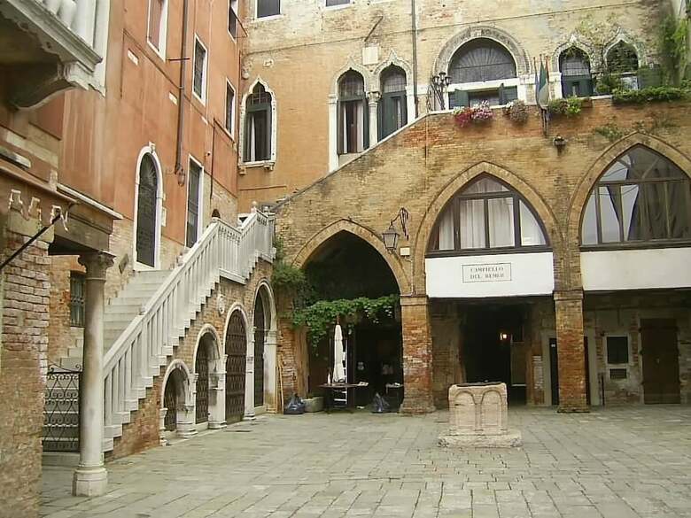 Lion Morosini Palace